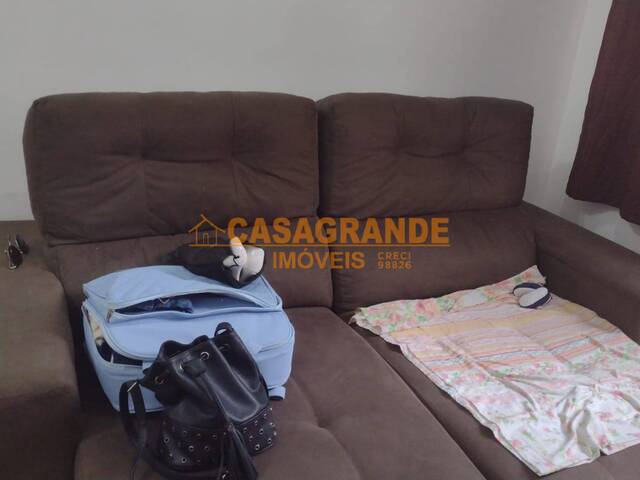 Apartamento para Venda em São José dos Campos - 2