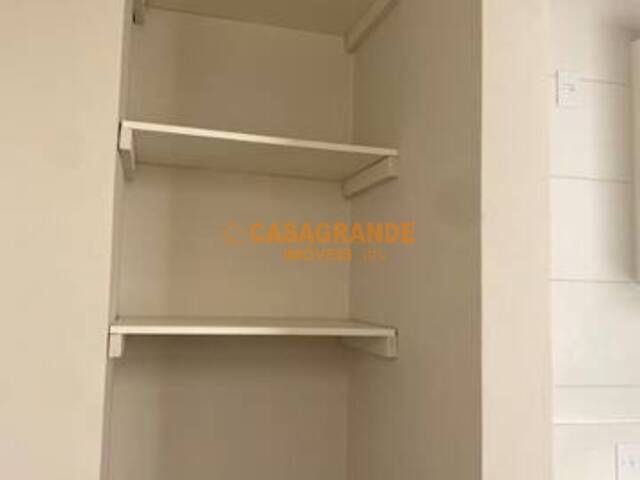 Apartamento para Venda em São José dos Campos - 5