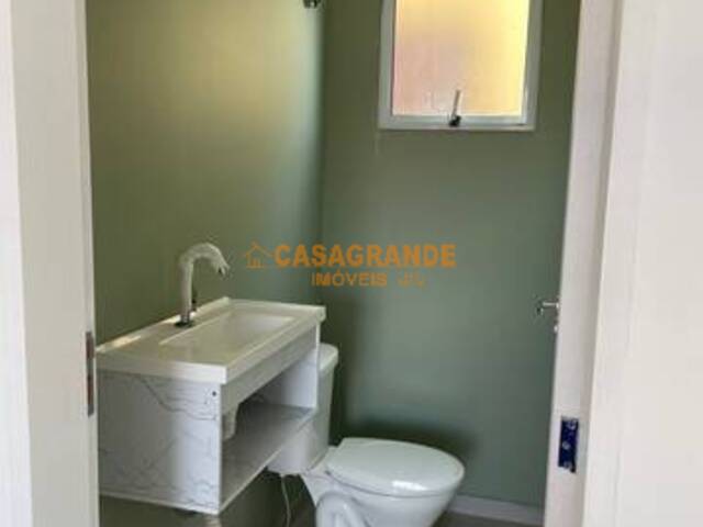 Apartamento para Venda em São José dos Campos - 3