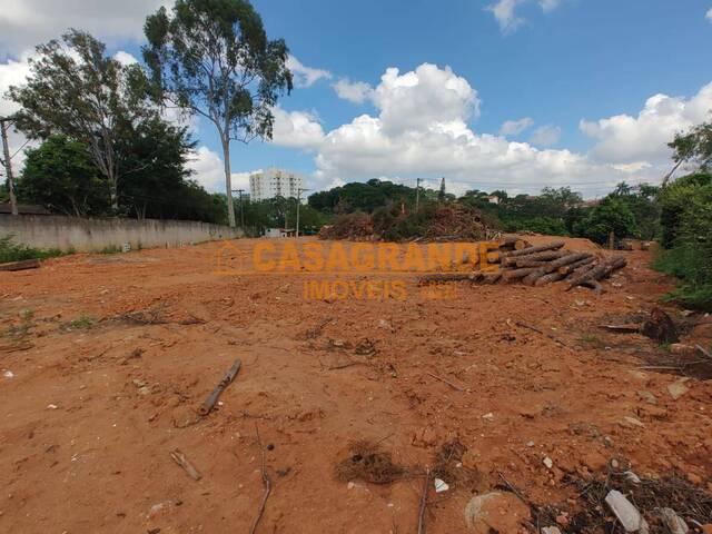 Área para Venda em São José dos Campos - 4