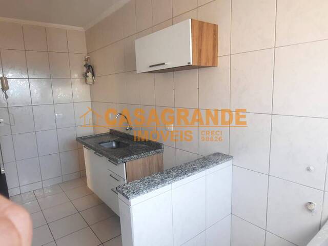 Apartamento para Venda em São José dos Campos - 4