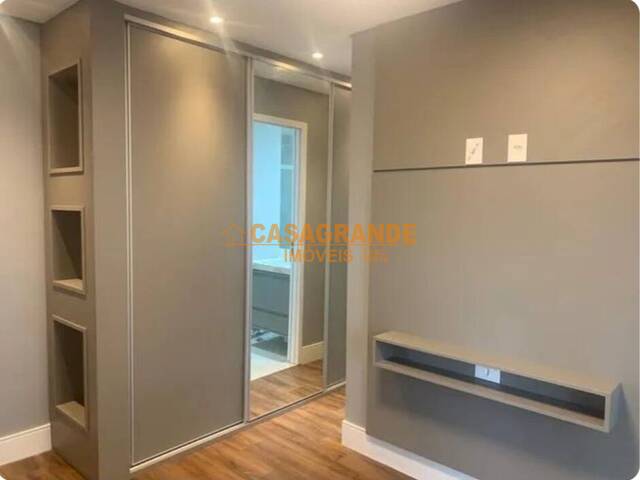 Apartamento para Locação em São José dos Campos - 4