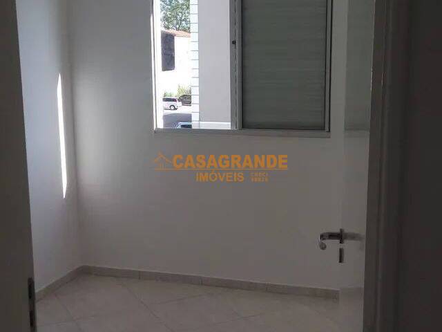 Apartamento para Venda em São José dos Campos - 3