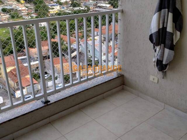 Apartamento para Venda em São José dos Campos - 4