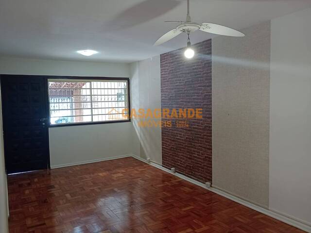 Casa para Venda em São José dos Campos - 5