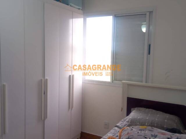 Apartamento para Venda em São José dos Campos - 4