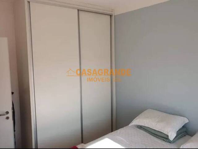 Apartamento para Venda em São José dos Campos - 4