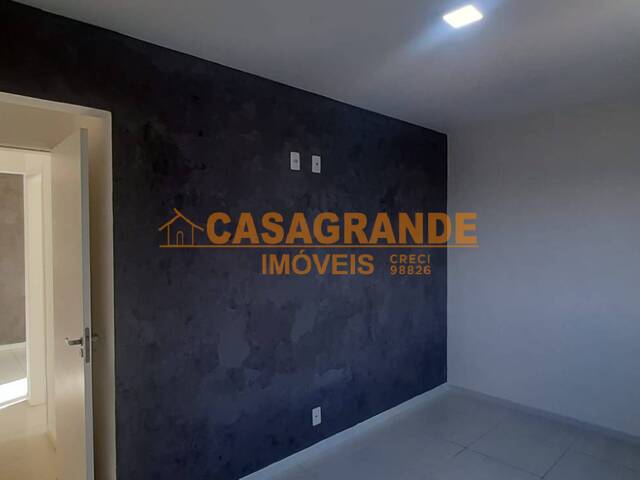 Apartamento para Venda em São José dos Campos - 3