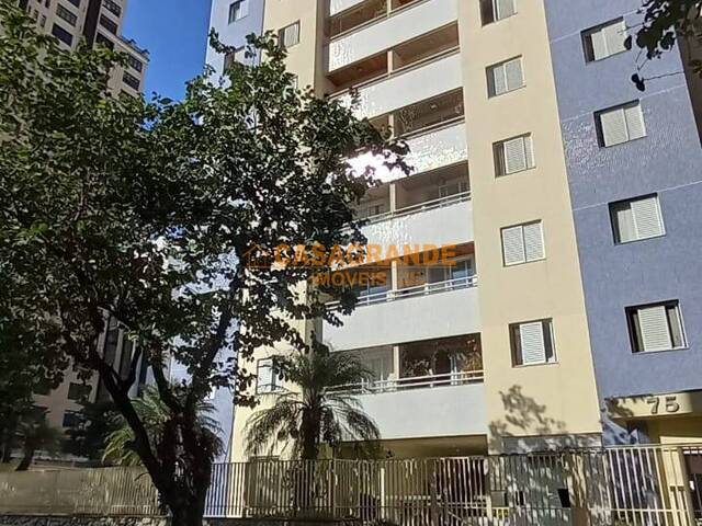 #7947 - Apartamento para Venda em São José dos Campos - SP