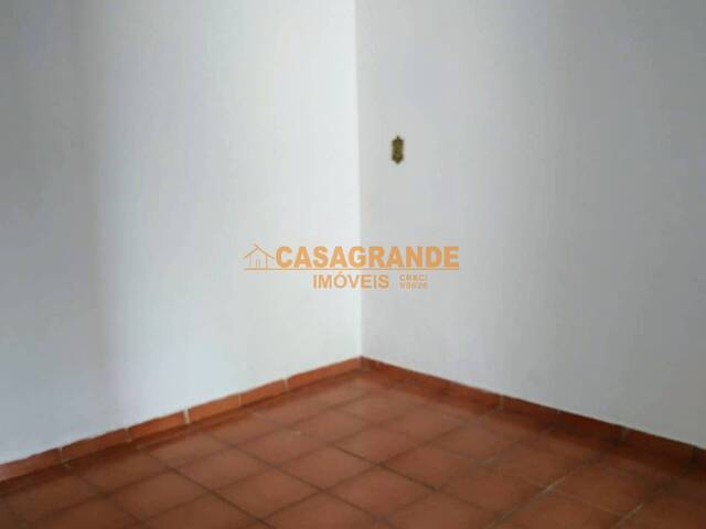 Casa para Venda em São José dos Campos - 5