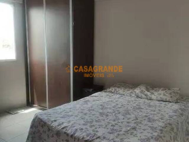 Apartamento para Venda em São José dos Campos - 5