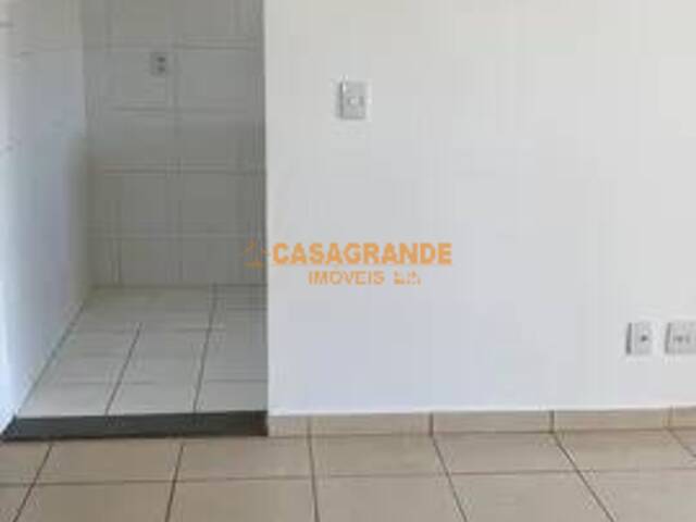 Apartamento para Venda em São José dos Campos - 4