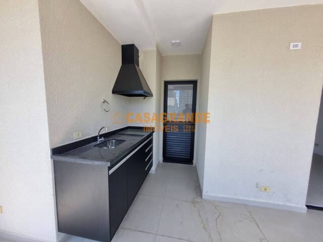 Apartamento para Venda em São José dos Campos - 3