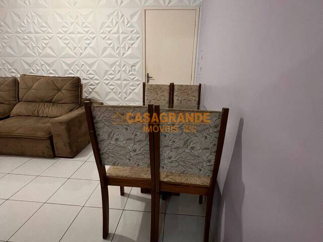 Apartamento para Venda em São José dos Campos - 4