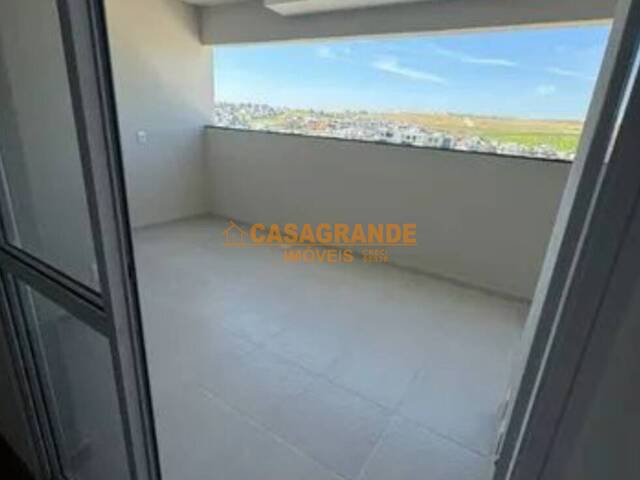 Apartamento para Venda em São José dos Campos - 4