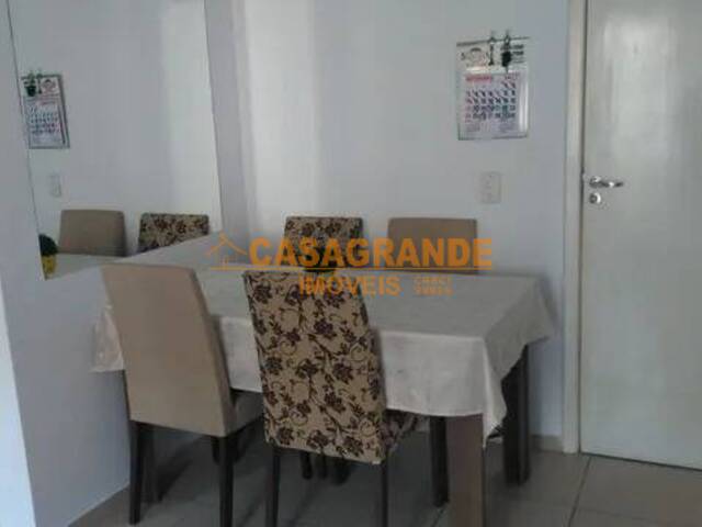 Apartamento para Venda em São José dos Campos - 3