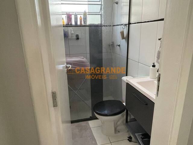 Apartamento para Venda em São José dos Campos - 4