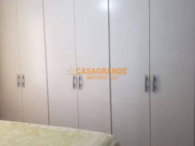 Apartamento para Venda em São José dos Campos - 4