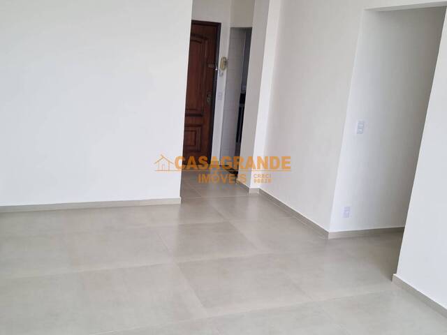 Apartamento para Venda em São José dos Campos - 4