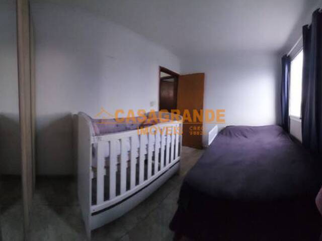 Apartamento para Venda em São José dos Campos - 5