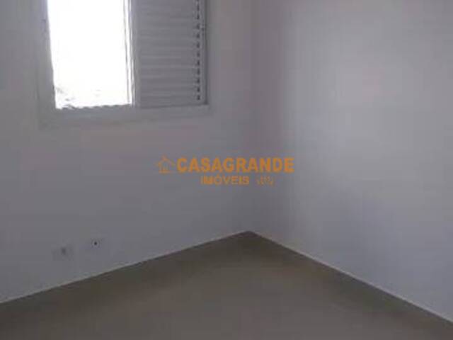 Apartamento para Venda em Jacareí - 5