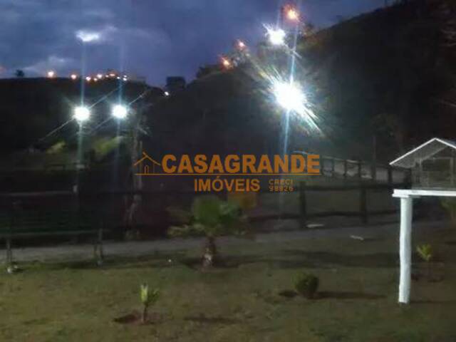 Área para Venda em São José dos Campos - 5