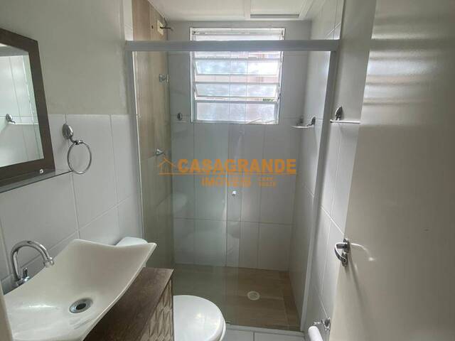 Apartamento para Venda em São José dos Campos - 3