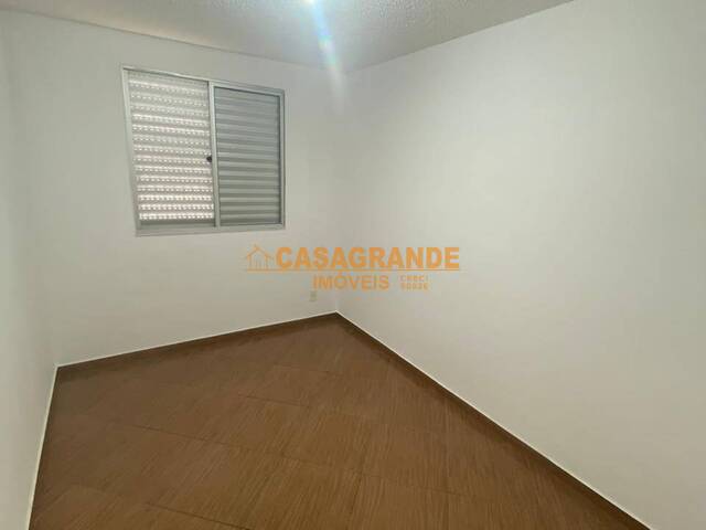 Apartamento para Venda em São José dos Campos - 4