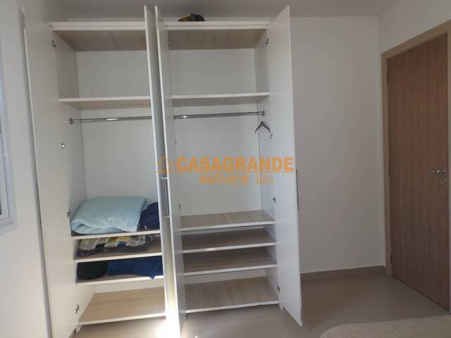 Apartamento para Locação em São José dos Campos - 4