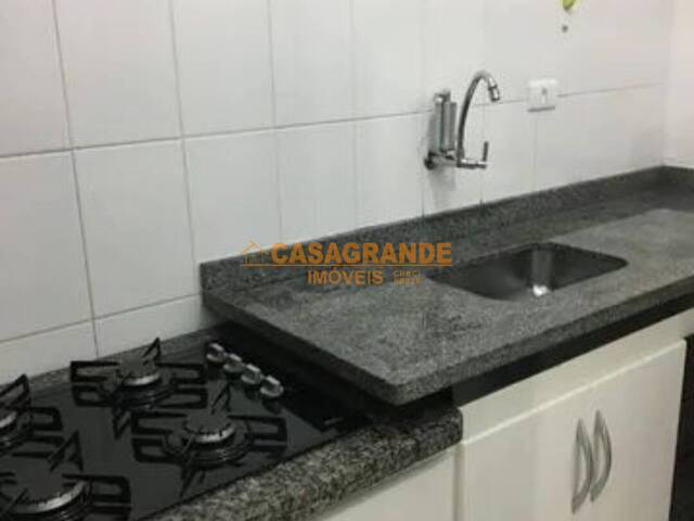 Apartamento para Venda em São José dos Campos - 4