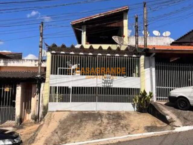 Casa para Venda em São José dos Campos - 4