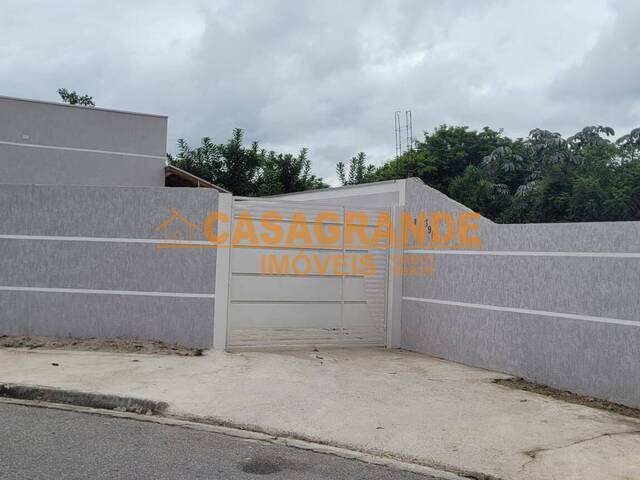 Casa para Venda em São José dos Campos - 2