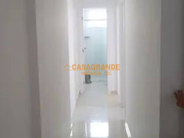 Apartamento para Venda em São José dos Campos - 5