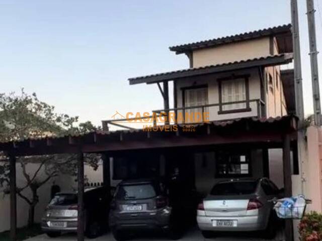 Casa para Venda em São José dos Campos - 2