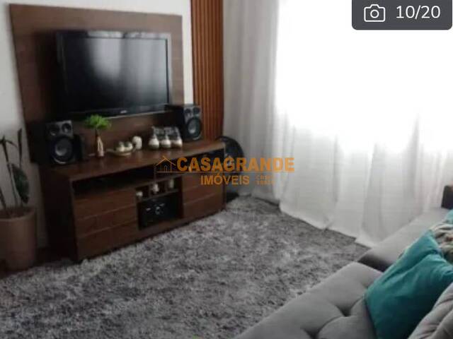 Apartamento para Venda em São José dos Campos - 3