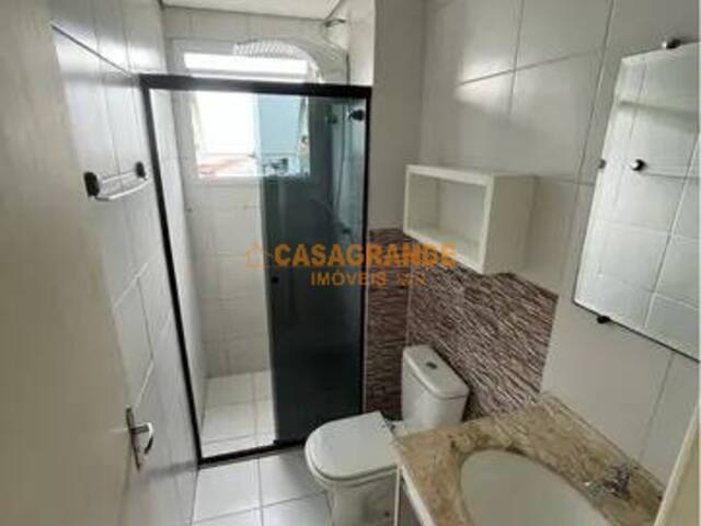 Apartamento para Venda em São José dos Campos - 3