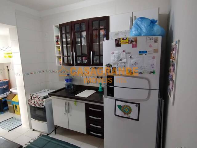 Apartamento para Venda em São José dos Campos - 5