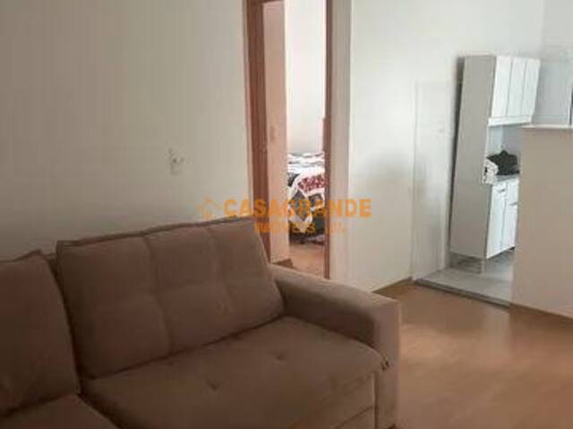 Apartamento para Venda em São José dos Campos - 2