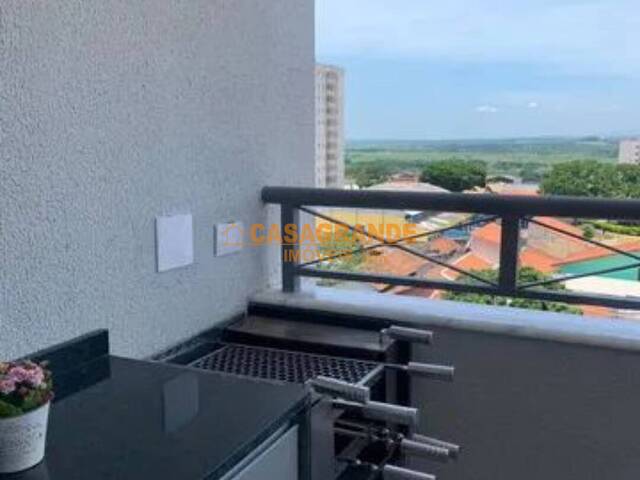 Apartamento para Venda em São José dos Campos - 2