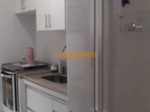 Apartamento para Venda em São José dos Campos - 5