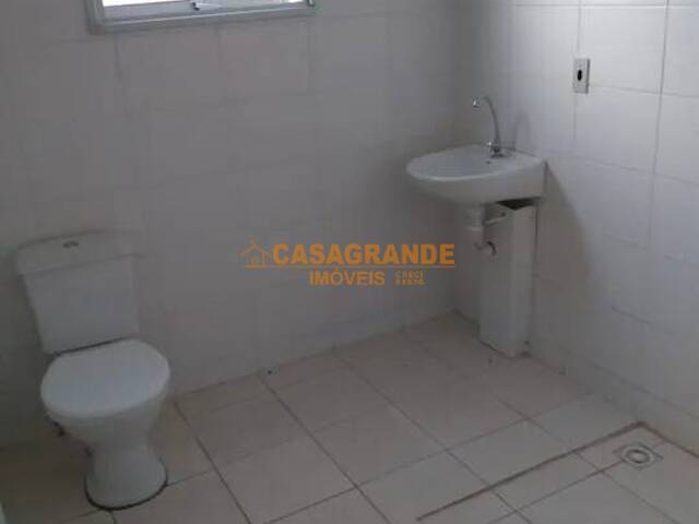 Apartamento para Venda em São José dos Campos - 3