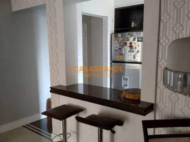 Apartamento para Venda em São José dos Campos - 4