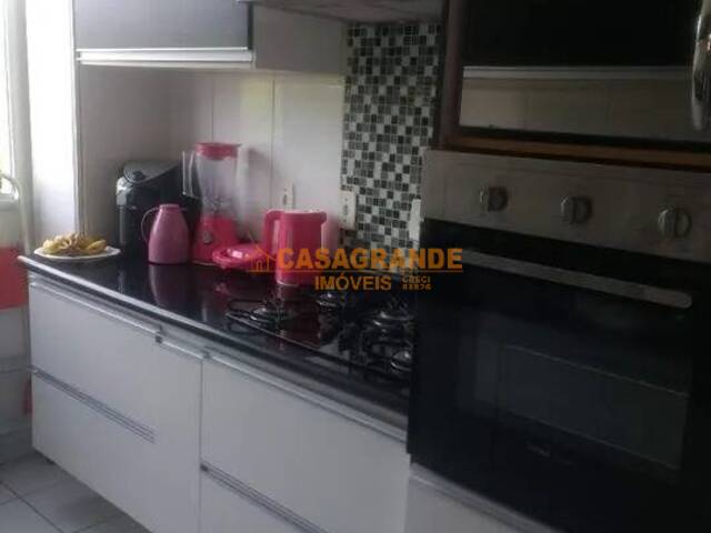 Apartamento para Venda em São José dos Campos - 5