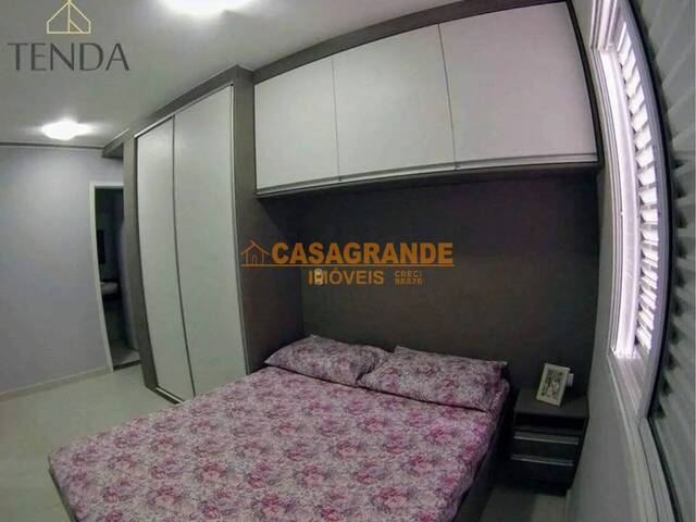 Apartamento para Venda em São José dos Campos - 5