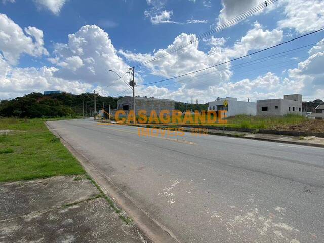 Área para Venda em São José dos Campos - 5