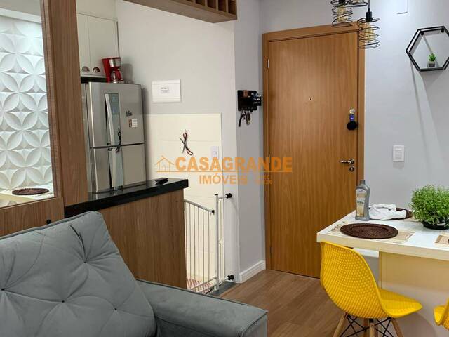 Apartamento para Venda em São José dos Campos - 4