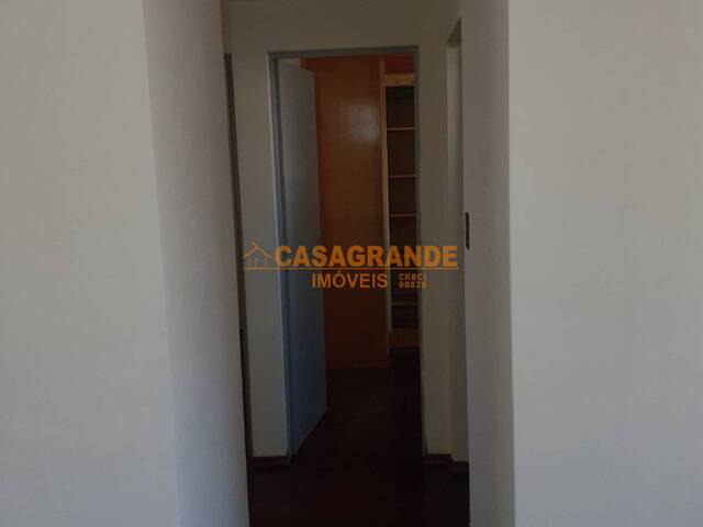 Apartamento para Venda em São José dos Campos - 4