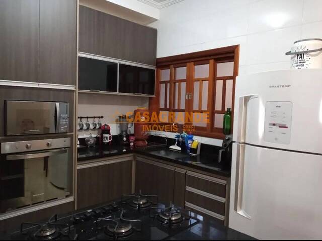 Apartamento para Venda em São José dos Campos - 5