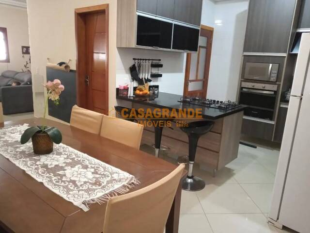 #9834 - Apartamento para Venda em São José dos Campos - SP - 1