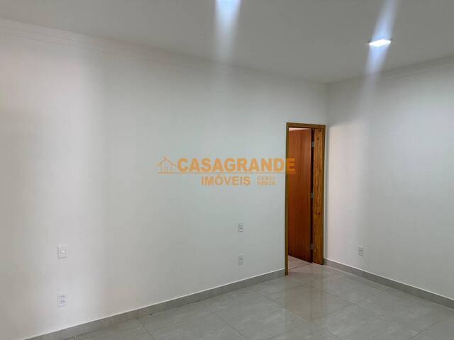 #9869 - Casa para Venda em São José dos Campos - SP - 3